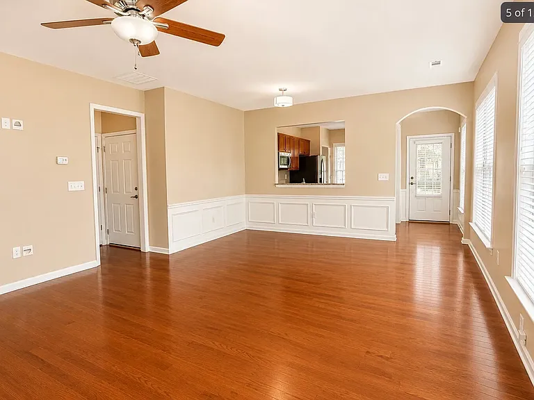 1170 Summer Hollow Rd — Photo 4