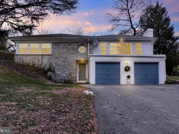 1366 Sleepy Hollow Rd, York, PA 17403