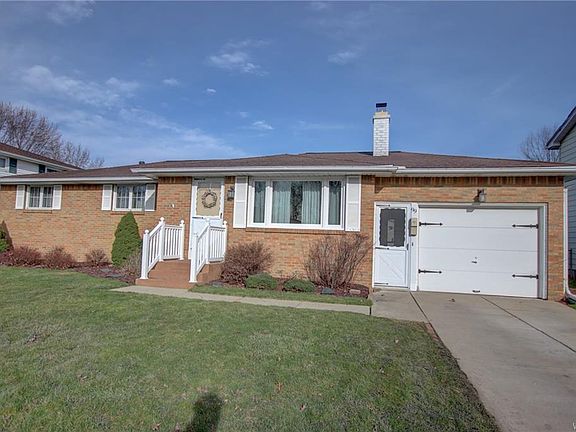 3rd image of 99 Sharon Dr