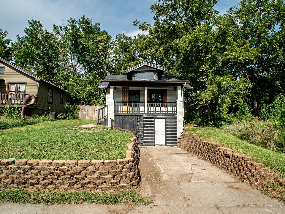 4408 Monroe Ave