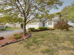 18065 Exeter Pl, Farmington, MN 55024