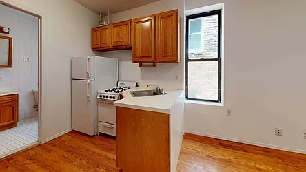 Rented by Bond New York