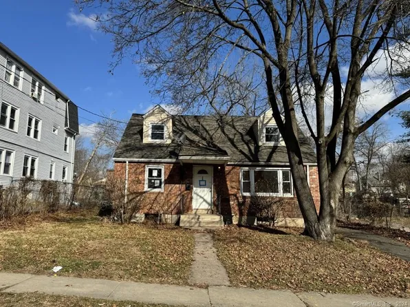 38 Winchester Street, Hartford, CT 06112
