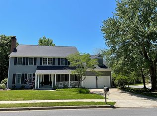 1 Cambridge Ct, Annapolis, MD 21403