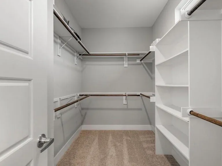 406 Yale Oaks Ln — Photo 14