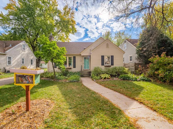 900 Hoyt Ave W, Saint Paul, MN 55117