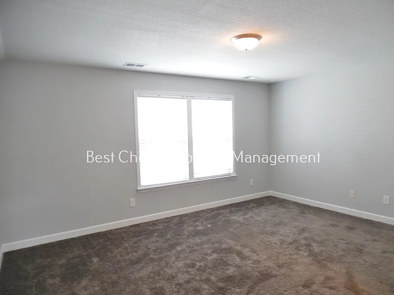 1386 Romany Ct — Photo 9