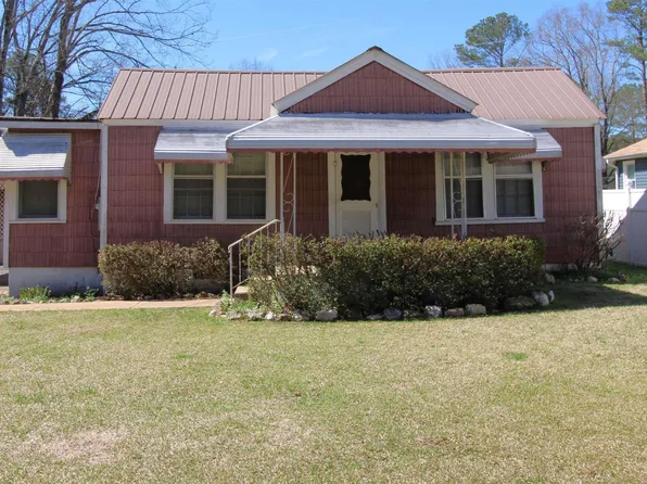 2112 Calhoun Dr, Gadsden, AL 35903