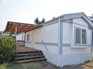 196 Jacobson Rd, Cathlamet, WA 98612