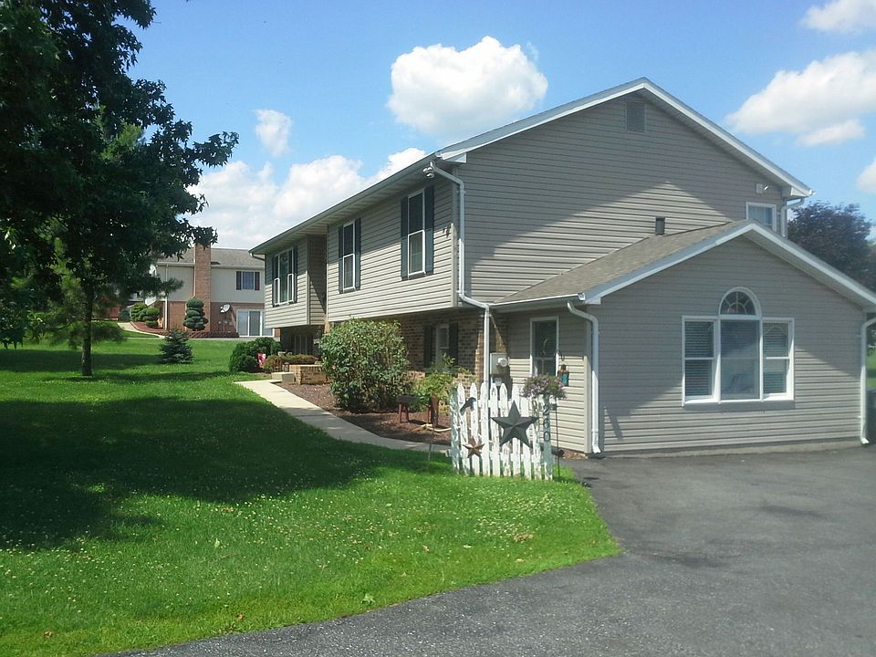 2nd image of 260 Connelly Rd