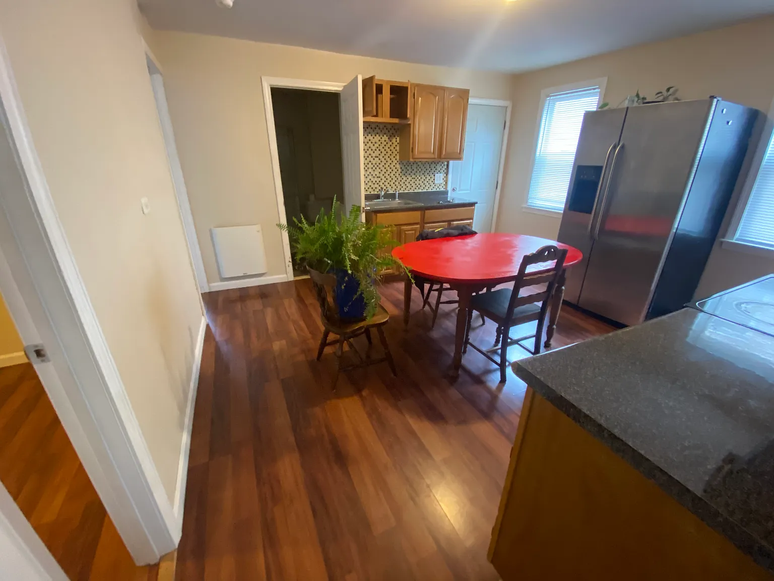1 bed, 1000 sqft, $1,399 — Photo 1