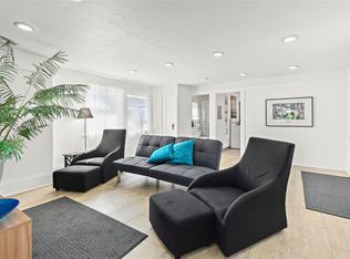 517 Valle Vista Ave, Oakland, CA 94610