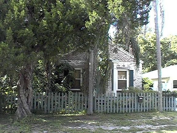 fenced front