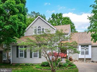 1291 Lamplighter Way, Reston, VA 20194