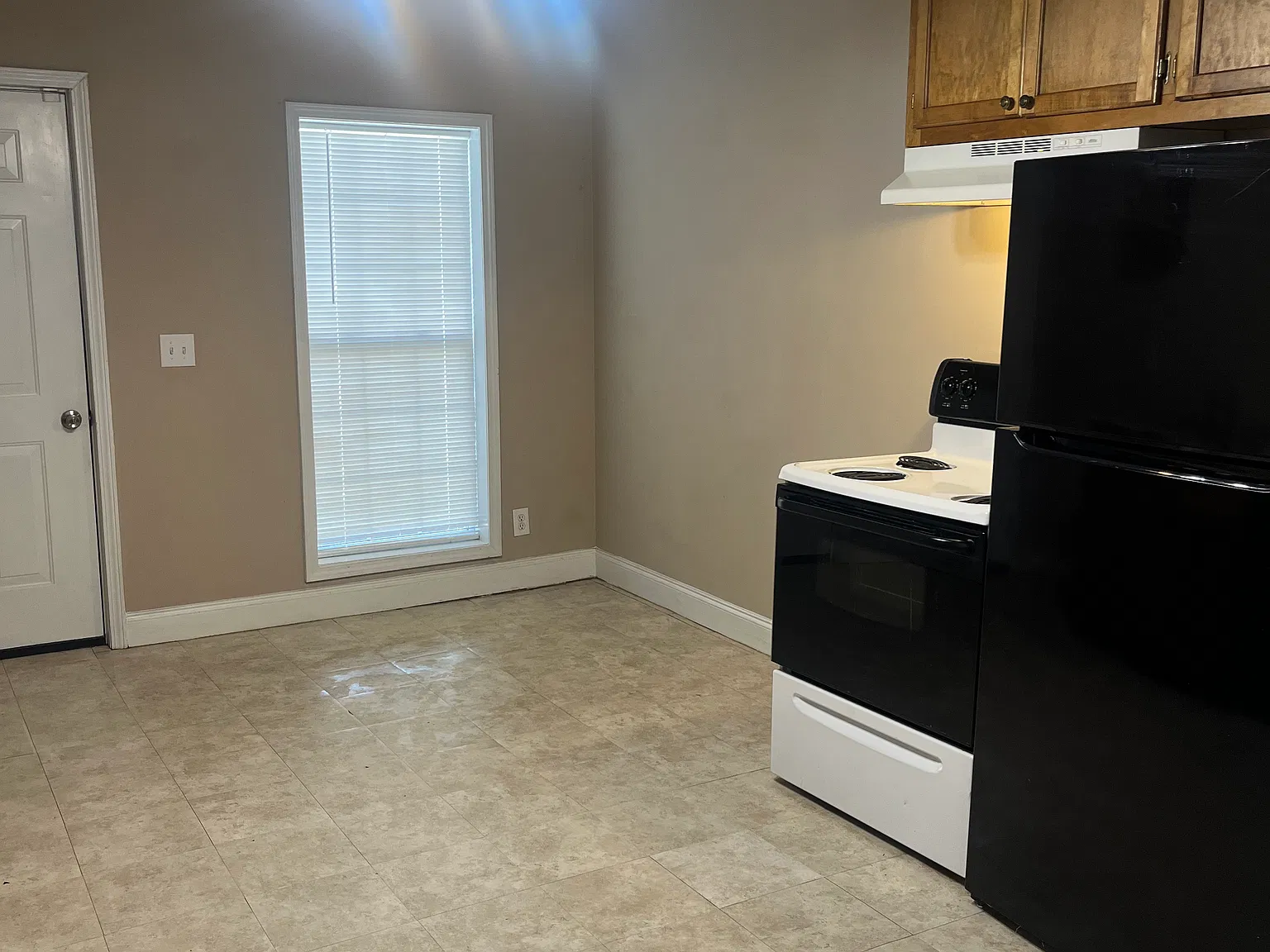 2507 Old Greenbrier Pike — Photo 4