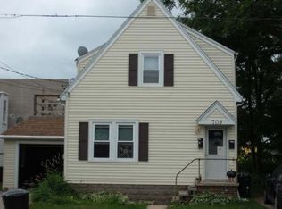 709 W Elsie St, Appleton, WI 54914