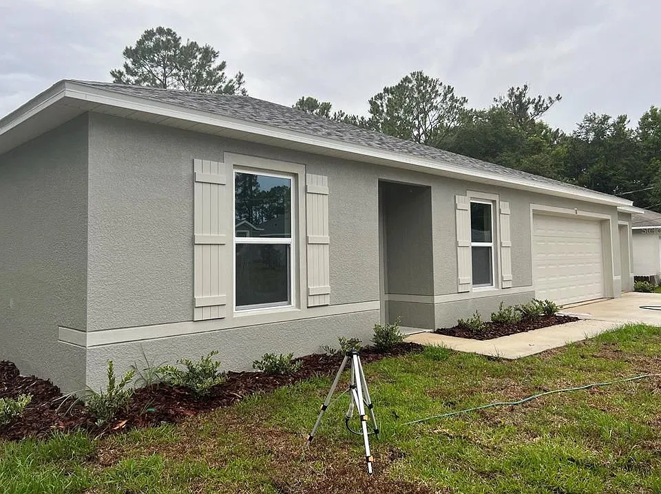 8 Portland Pl