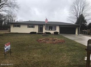 11457 11 Mile Rd, Ceresco, MI 49033