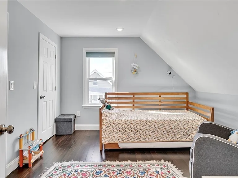 11 Lexington St #11 — Photo 11