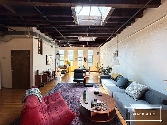 3rd image of 318 Grand St APT 2J