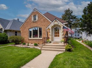 2847 N 79th St, Milwaukee, WI 53222
