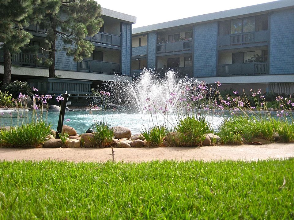 Upscale condos just minutes from the beach!