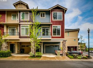 475 NE Tork Pl, Beaverton, OR 97006