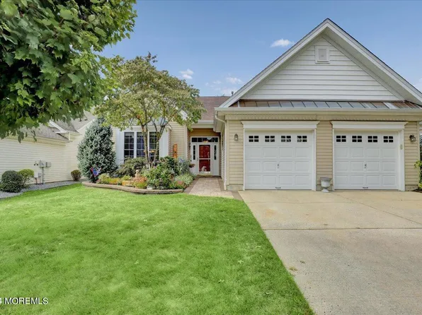 56 Barton Creek Road, Jackson, NJ 08527