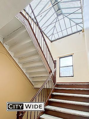 5th image of 21 E 2nd St APT 32