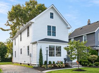 26 Center Street, Rumson, NJ 07760