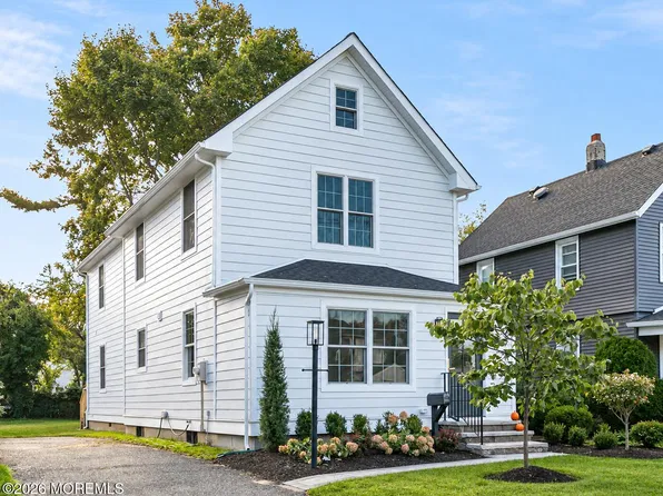 26 Center Street, Rumson, NJ 07760