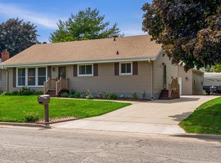 3836 33rd St S, La Crosse, WI 54601