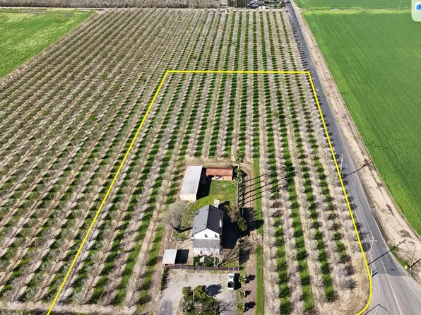 22451 State Highway 120 St, Escalon, CA 95320