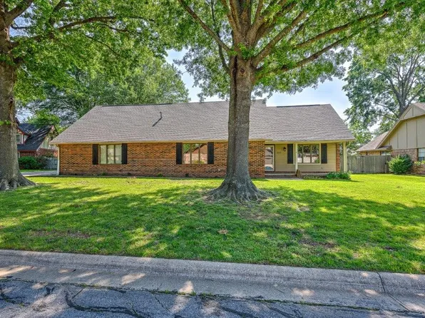 803 S Orleans Dr, Rogers, AR 72758