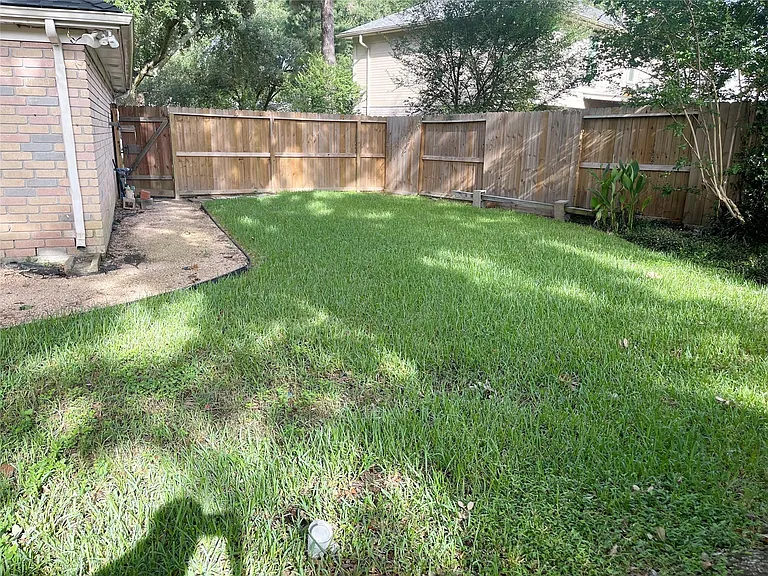 8318 Hot Springs Dr — Photo 19