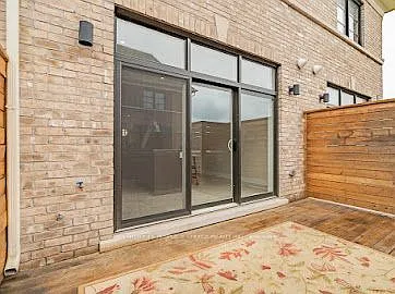 2037 Queensborough Gate — Photo 15