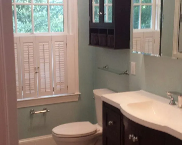 1108 Glenwood Ave — Photo 3