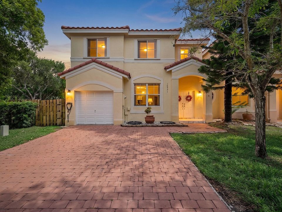 1st image of 16951 SW 34th Street