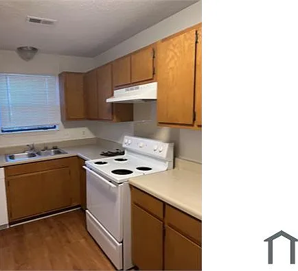1502 Halston Cir NW #D — Photo 10