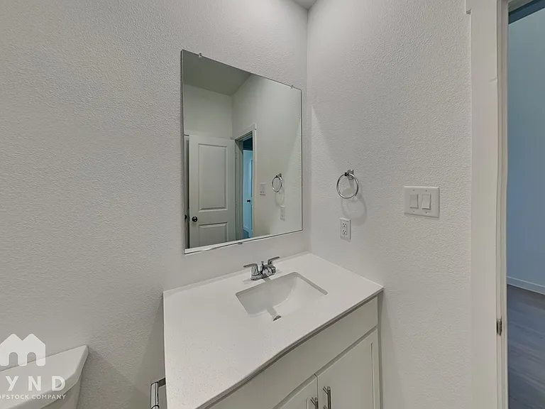 1746 Milton Dr — Photo 15