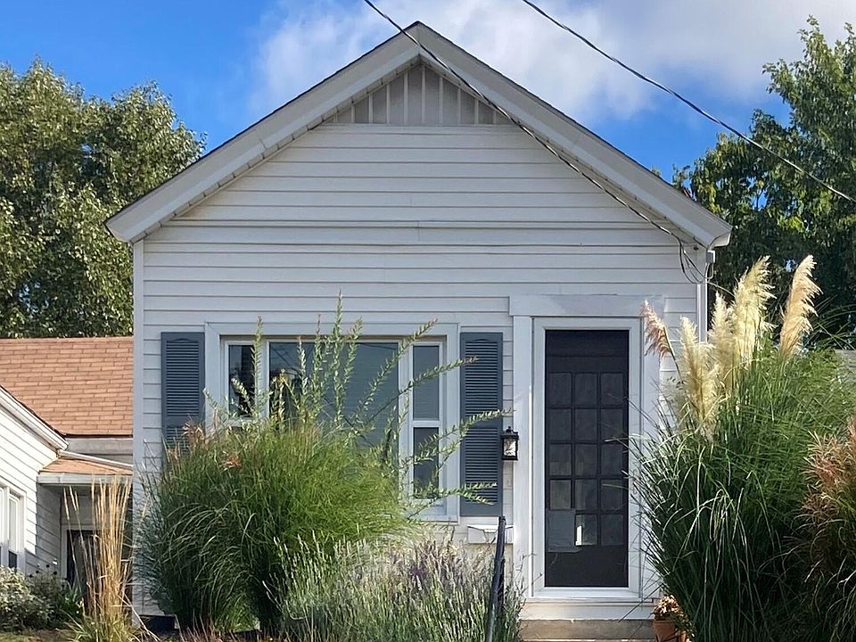 1st image of 929 Charles St
