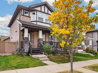 821 36a Ave NW, Edmonton, AB T6T 0S5