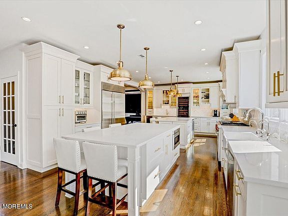 5th image of 570 Turtle Hollow Drive