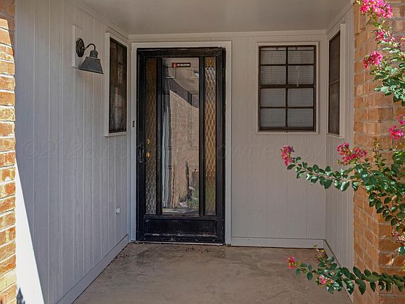 2nd image of 5604 SW 41st Ave