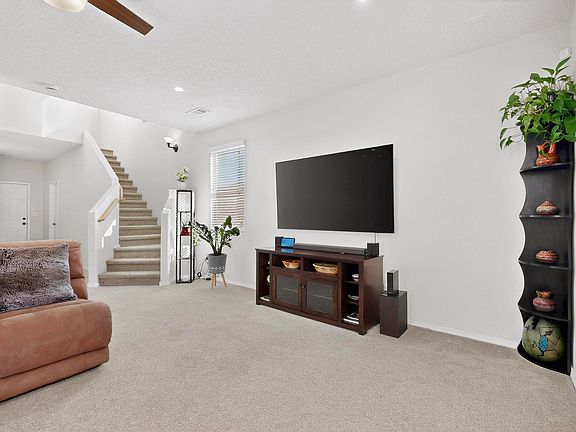 4th image of 2334 Vista De Colinas Dr SE