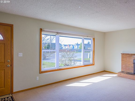 5th image of 7809 NE 94th Ave