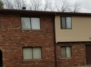 1903 Oliver Dr #6, Urbana, IL 61802