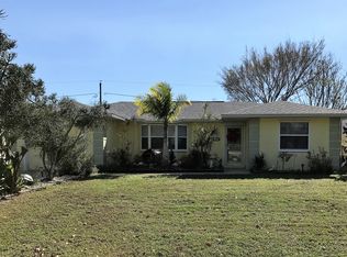 137 Capri Ave, Sebastian, FL 32958