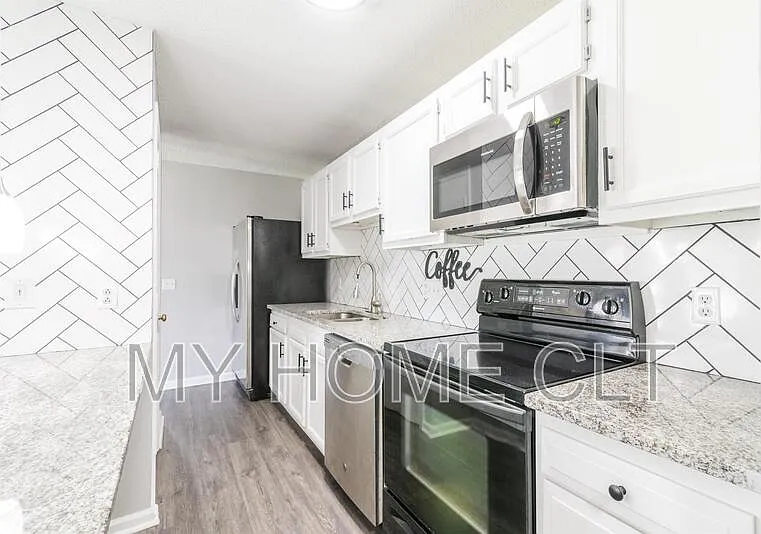 6158 Meadow Rose Ln #1 — Photo 1