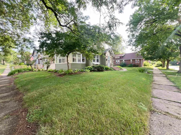 504 King St, Rockford, IL 61103